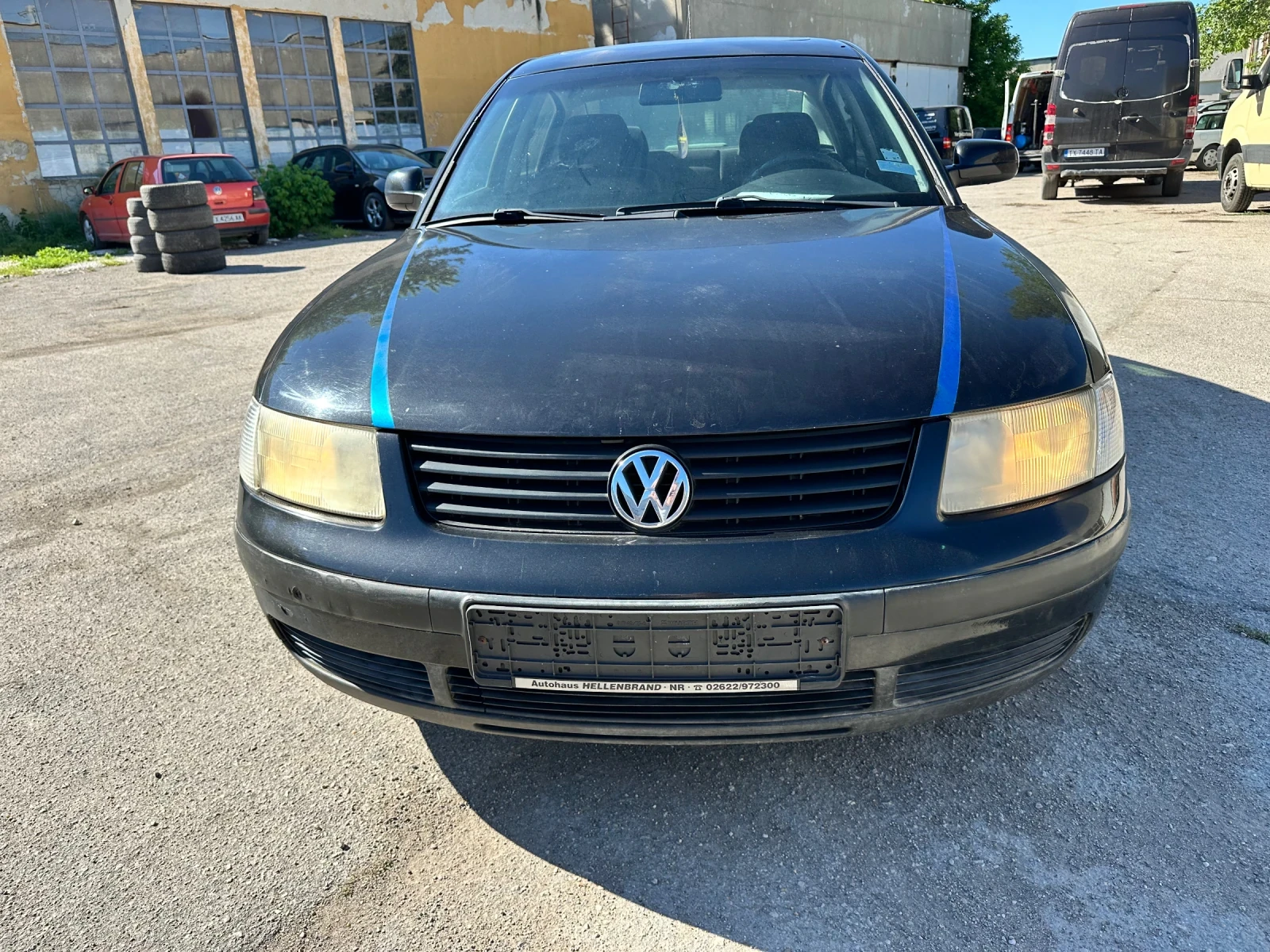VW Passat 1.6 LPG, снимка 6 - Автомобили и джипове - 54762211