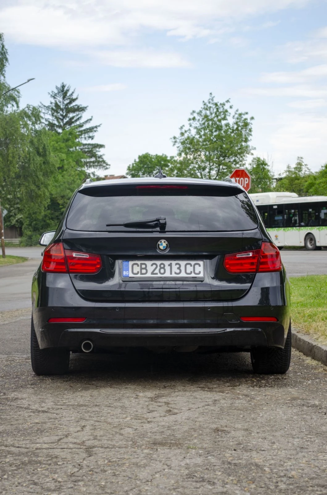 BMW 318 Touring F31 X Drive, снимка 3 - Автомобили и джипове - 54807675