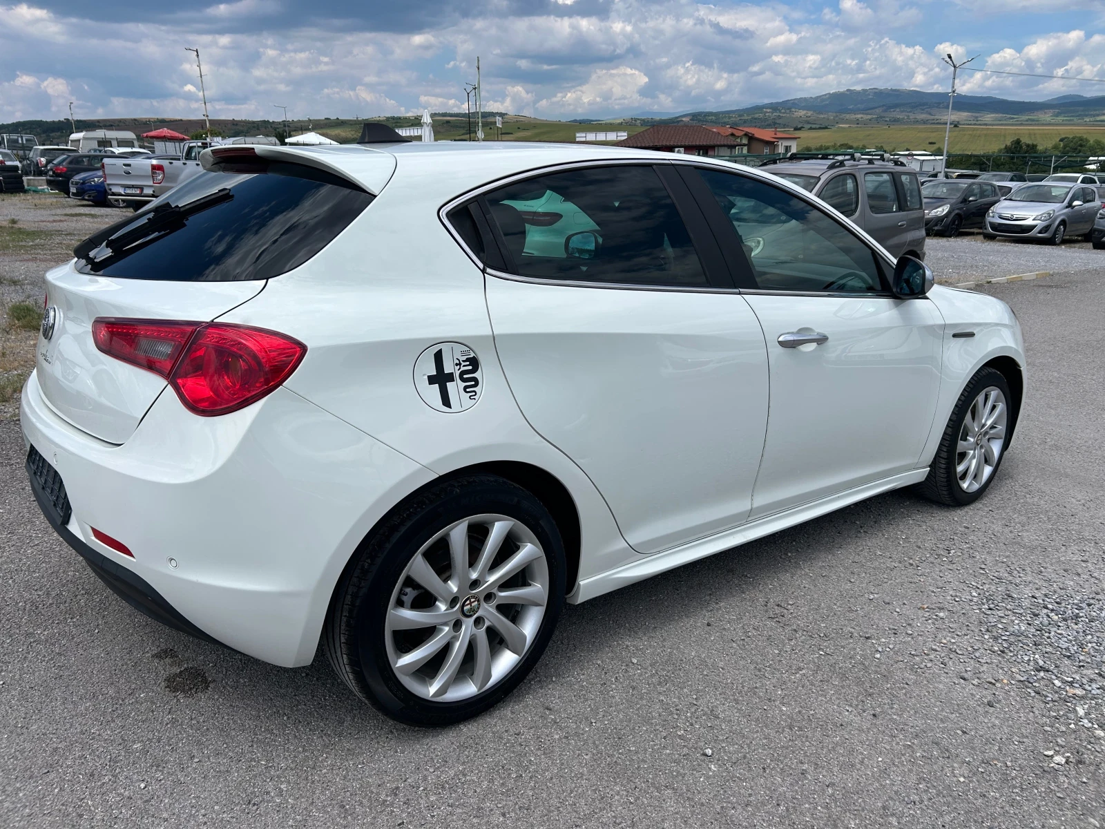 Alfa Romeo Giulietta 1.4t, снимка 6 - Автомобили и джипове - 54971754