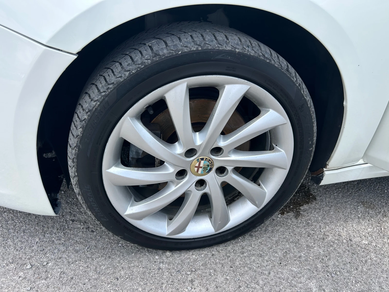 Alfa Romeo Giulietta 1.4t, снимка 14 - Автомобили и джипове - 54971754