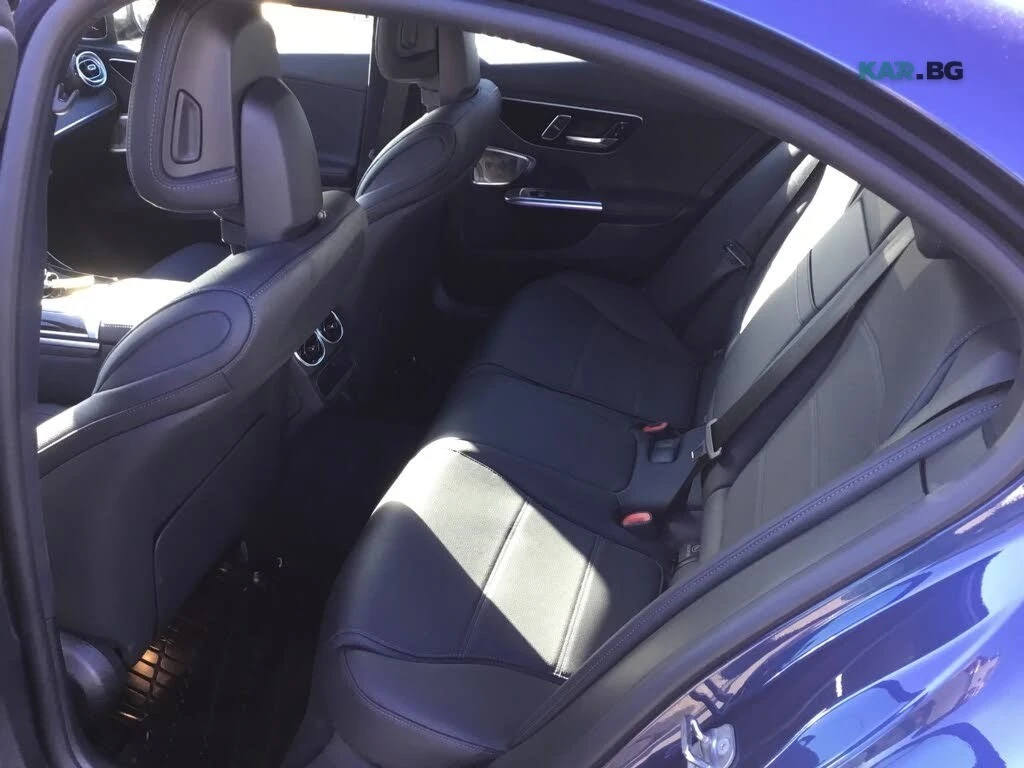 Mercedes-Benz C 300 * 4MATIC* АвтоКредит * (ЦЕНА ДО БГ), снимка 16 - Автомобили и джипове - 55091594