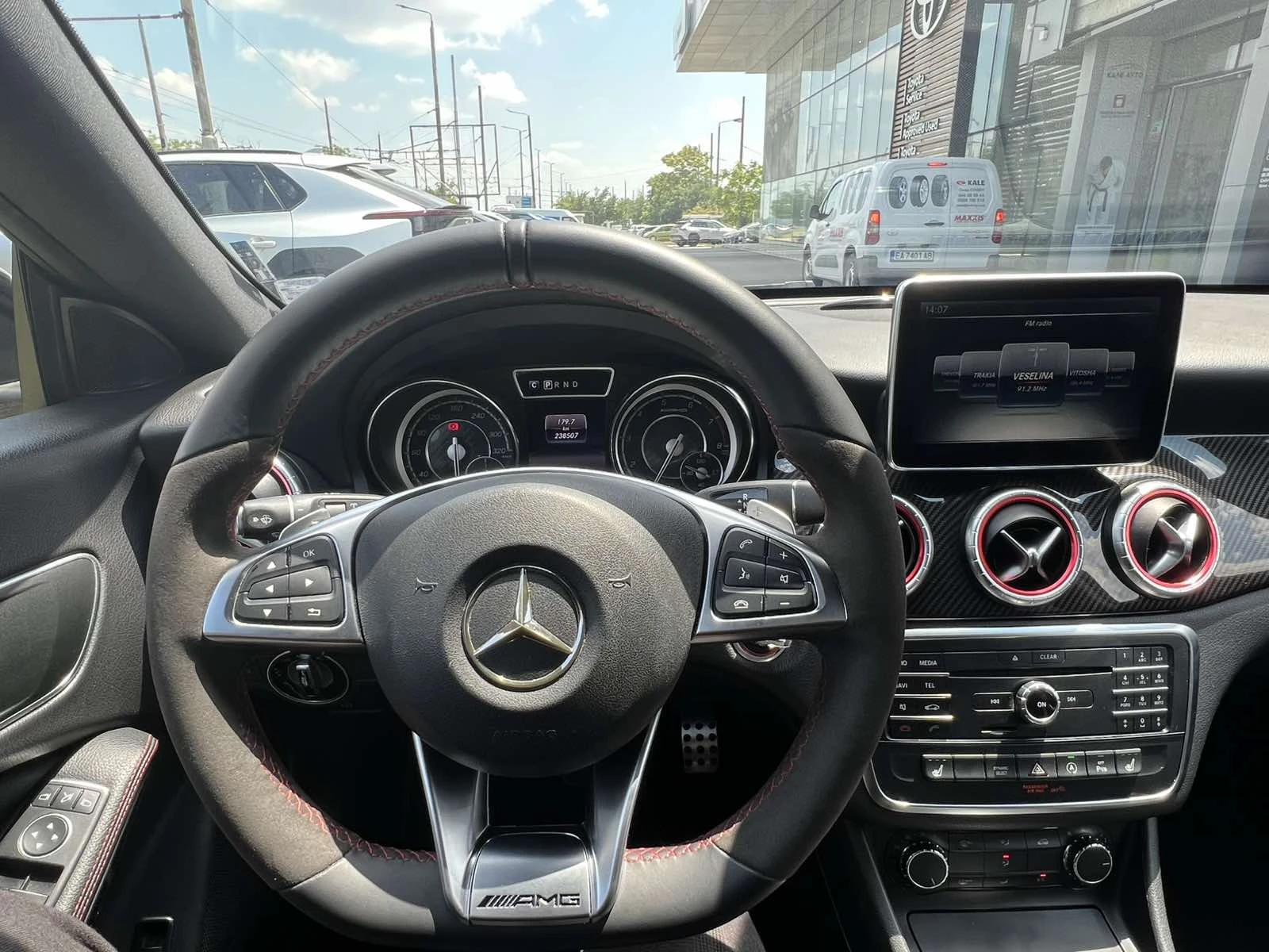 Mercedes-Benz CLA 180 AMG Line AUTOMATIC, снимка 15 - Автомобили и джипове - 55122981