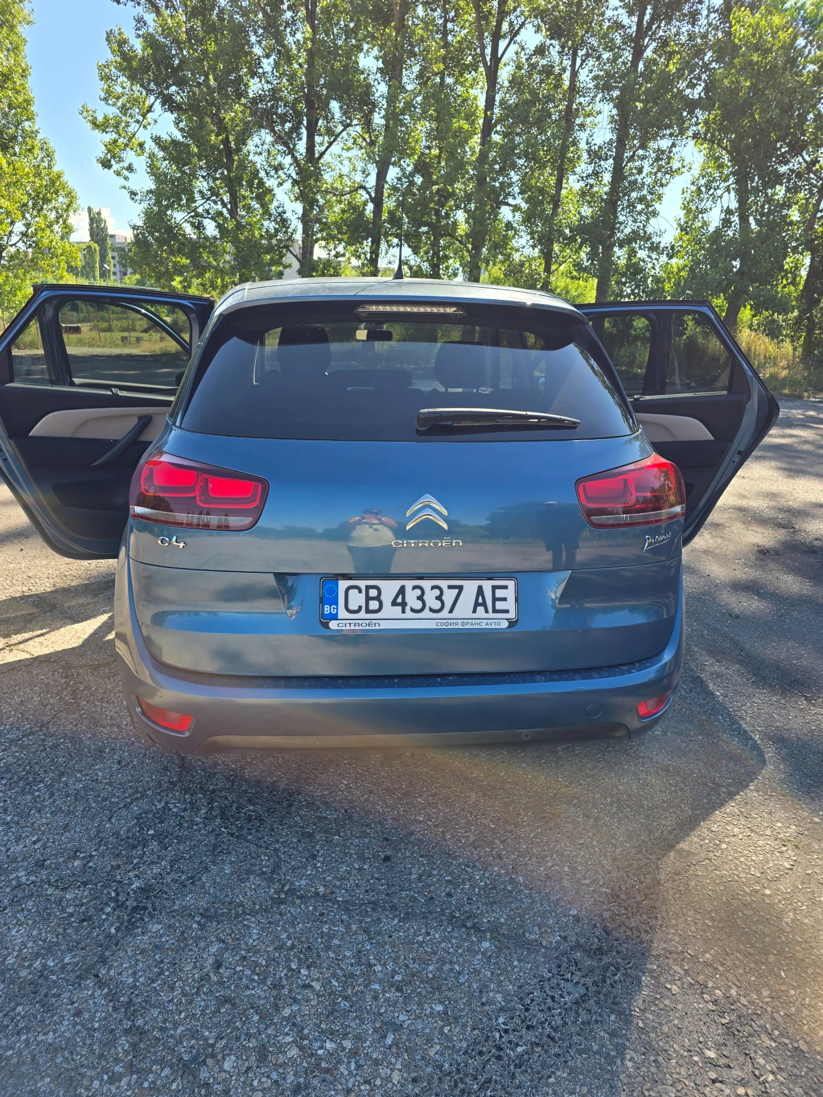 Citroen C4 Picasso, снимка 5 - Автомобили и джипове - 55274473