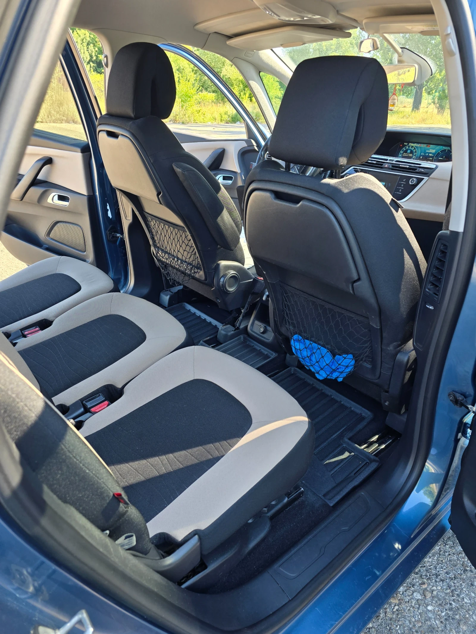 Citroen C4 Picasso, снимка 8 - Автомобили и джипове - 55274473