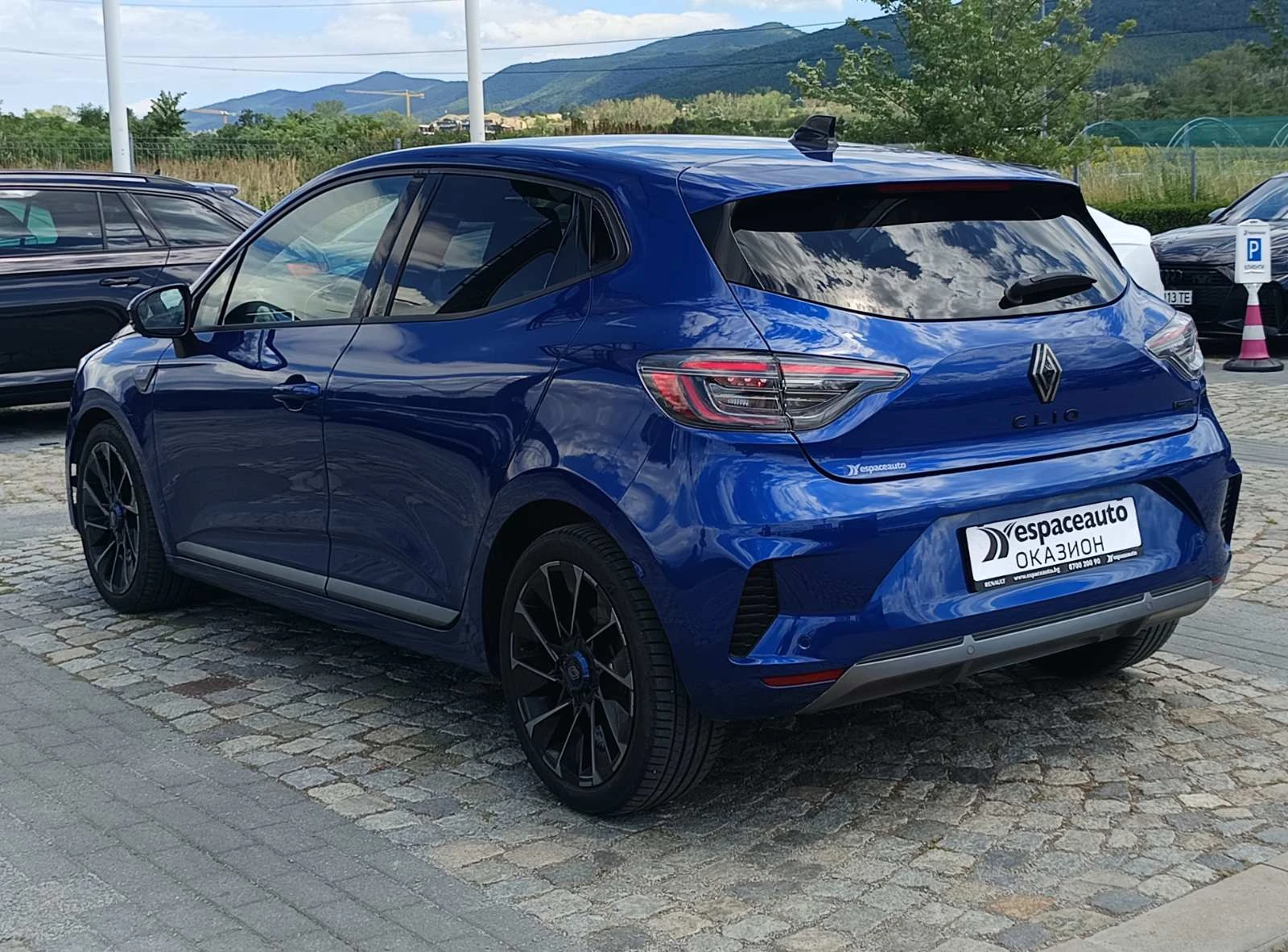 Renault Clio 1.6 E-Tech full hybrid 145к.с., снимка 6 - Автомобили и джипове - 55290548