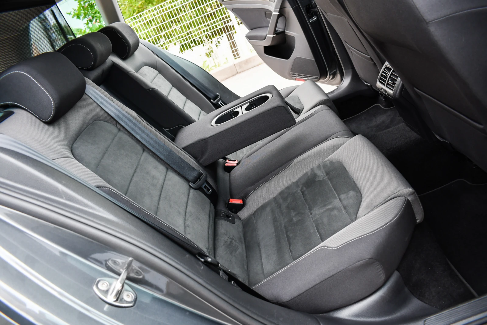 VW Golf, снимка 11 - Автомобили и джипове - 55406885