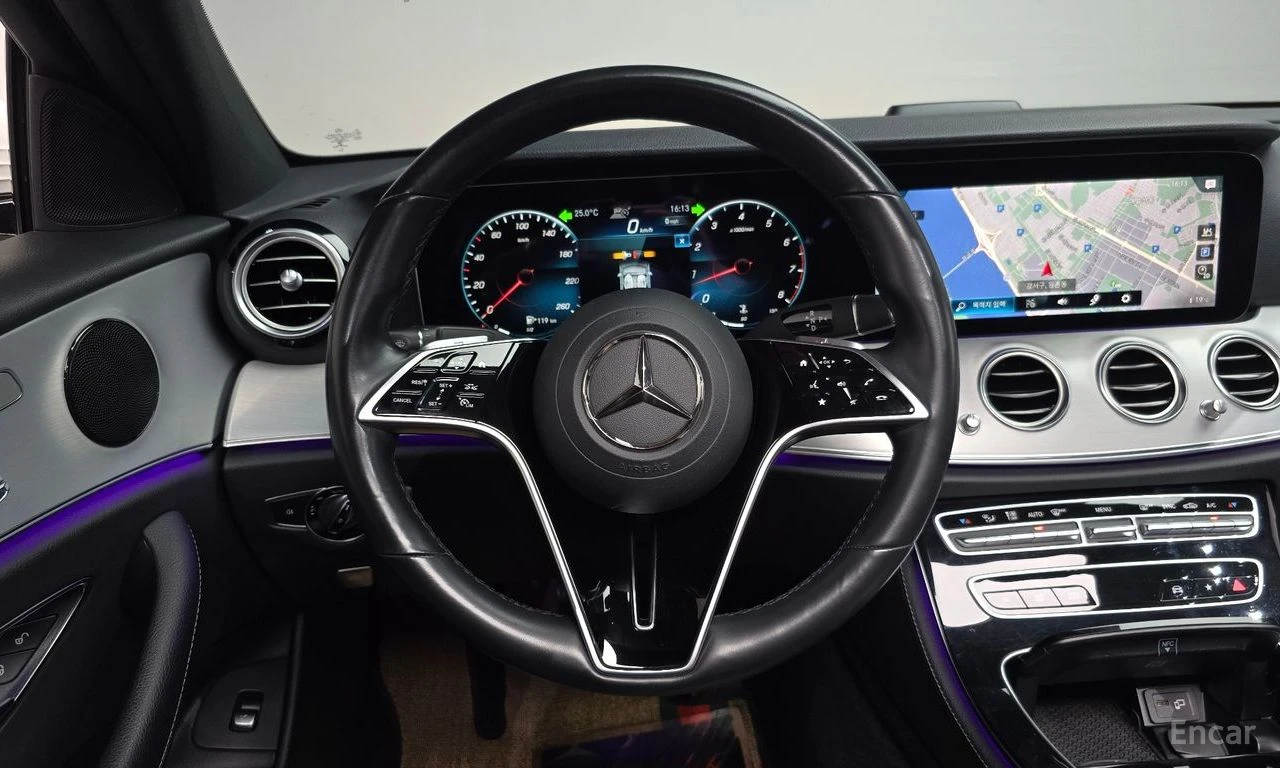 Mercedes-Benz E 250 AVANTGARDE* DISTRONIC* КАМЕРА* ШИБИДАХ* КРАЙНА ЦЕН, снимка 11 - Автомобили и джипове - 55446547