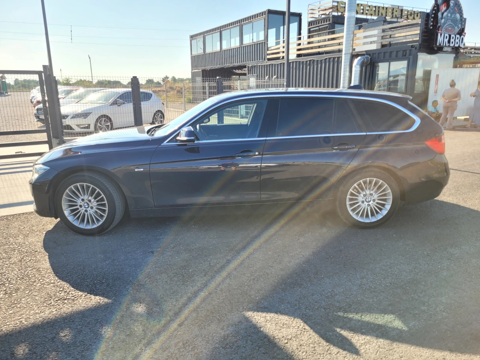 BMW 320, снимка 2 - Автомобили и джипове - 55537805