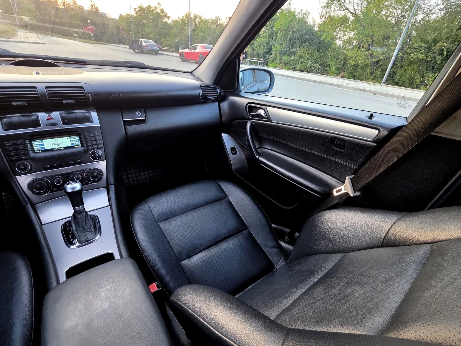 Mercedes-Benz C 220 Avantgarde, Sport пакет, снимка 15 - Автомобили и джипове - 55932245