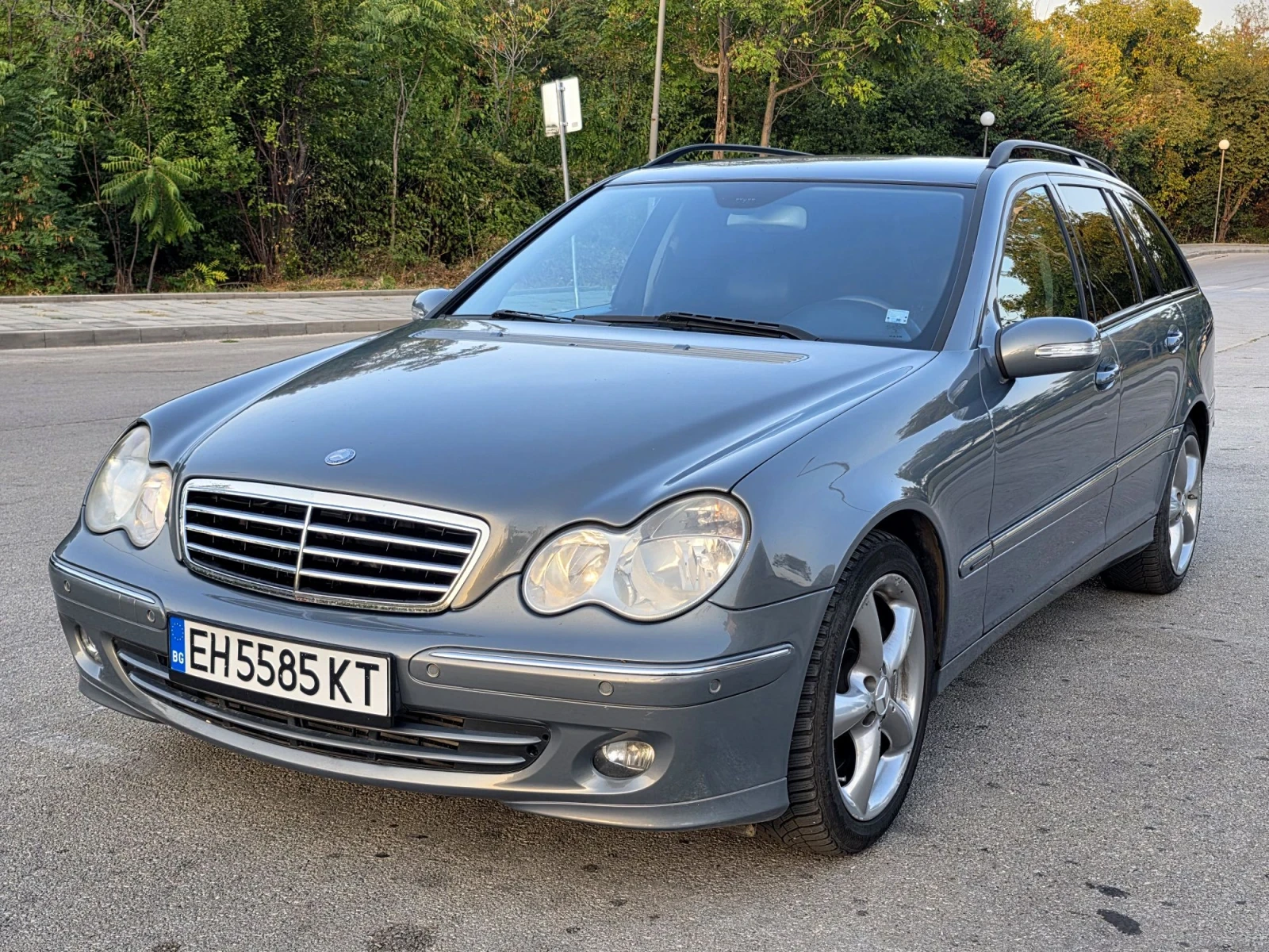 Mercedes-Benz C 220 Avantgarde, Sport пакет, снимка 3 - Автомобили и джипове - 55932245