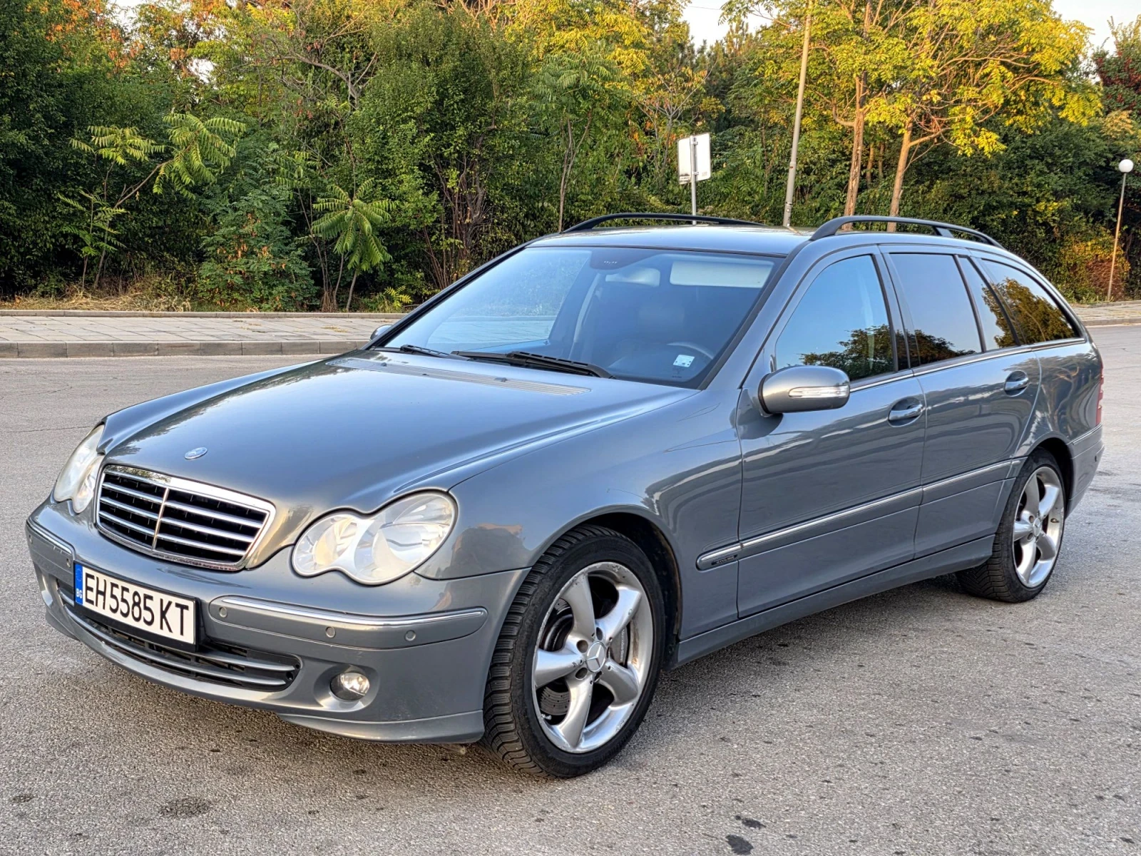 Mercedes-Benz C 220 Avantgarde, Sport пакет, снимка 8 - Автомобили и джипове - 55932245