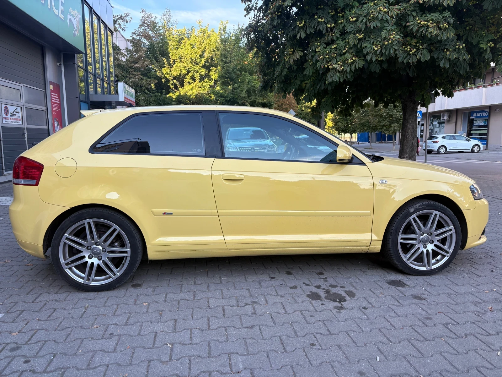 Audi A3 1.6FSI Sline, снимка 6 - Автомобили и джипове - 56149063
