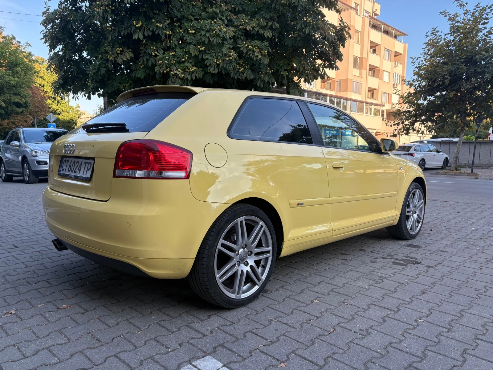 Audi A3 1.6FSI Sline, снимка 5 - Автомобили и джипове - 56149063