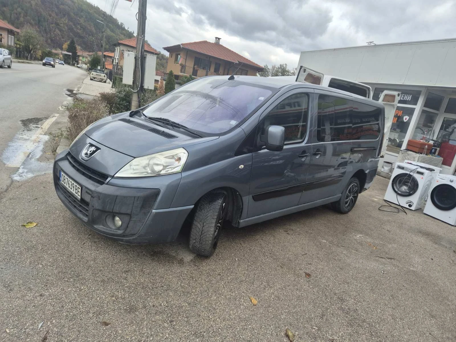 Peugeot Expert, снимка 8 - Автомобили и джипове - 56688158