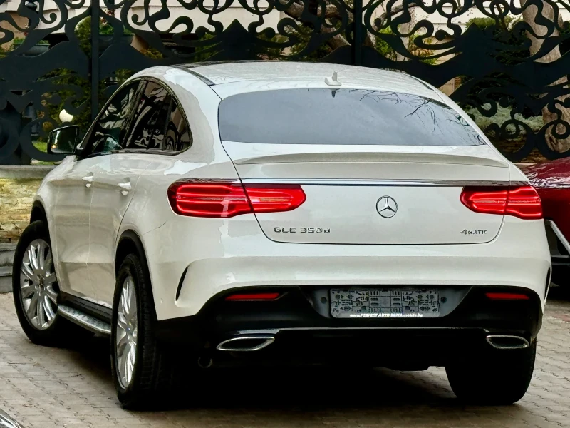 Mercedes-Benz GLE 350 /AMG/-ПАНОРАМА-HARMON-CARDON-HEAD UP-188Х.КМ-TOП!!, снимка 3 - Автомобили и джипове - 48354711