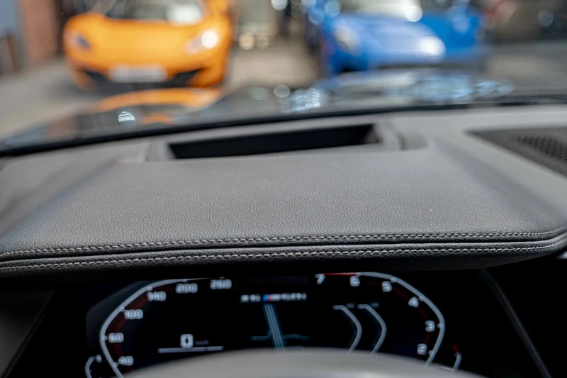 BMW X6 M50i/Harman Kardon/HuD/Панорама/Камера 360, снимка 13 - Автомобили и джипове - 49980857