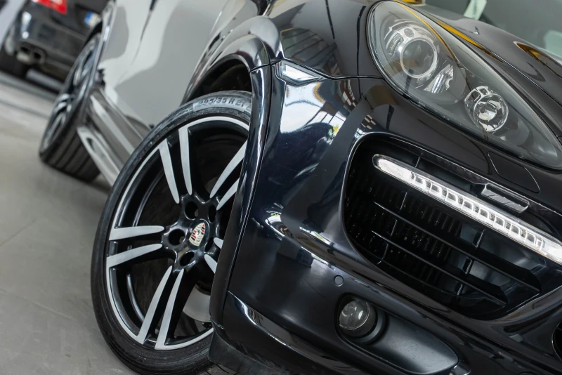 Porsche Cayenne Turbo S, снимка 3 - Автомобили и джипове - 51505661