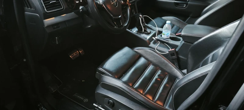 VW Amarok Aventura Amarok!!! TOP!!! 3.0 V6., снимка 11 - Автомобили и джипове - 50735317