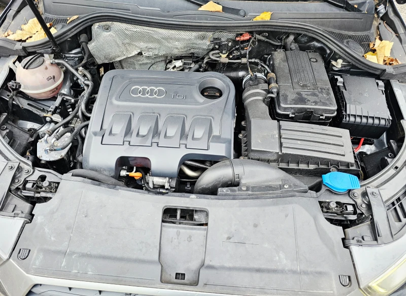 Audi Q3, снимка 8 - Автомобили и джипове - 52487526