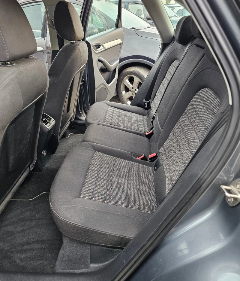 Audi Q3, снимка 14 - Автомобили и джипове - 52487526