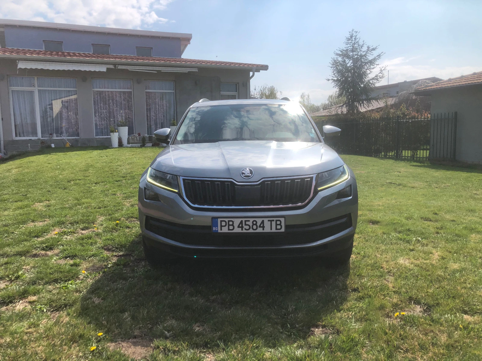 Skoda Kodiaq KEYLESS ПАНОРАМА ACC 7 МЕСТА FULL ADAPTIVE LED - изображение 2