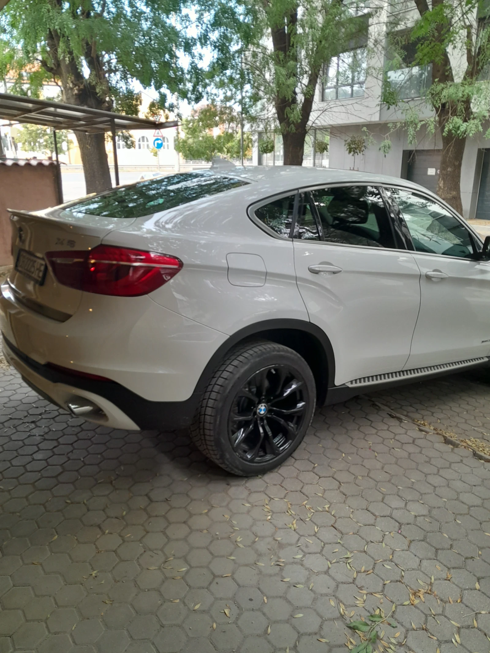 BMW X6 3.5i XDRIVE - изображение 3