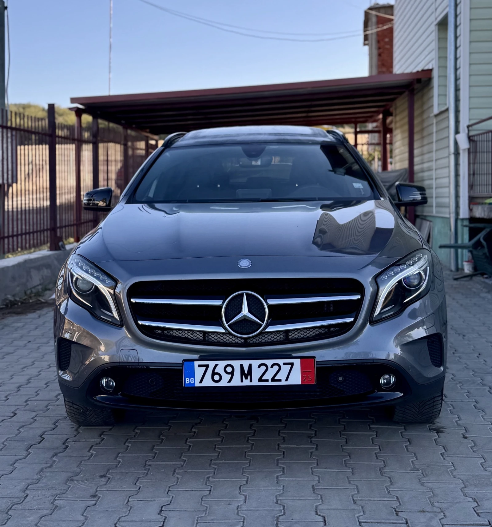 Mercedes-Benz GLA 200 4Matic / ENDURO / Панорама / CARPLAY  - изображение 2