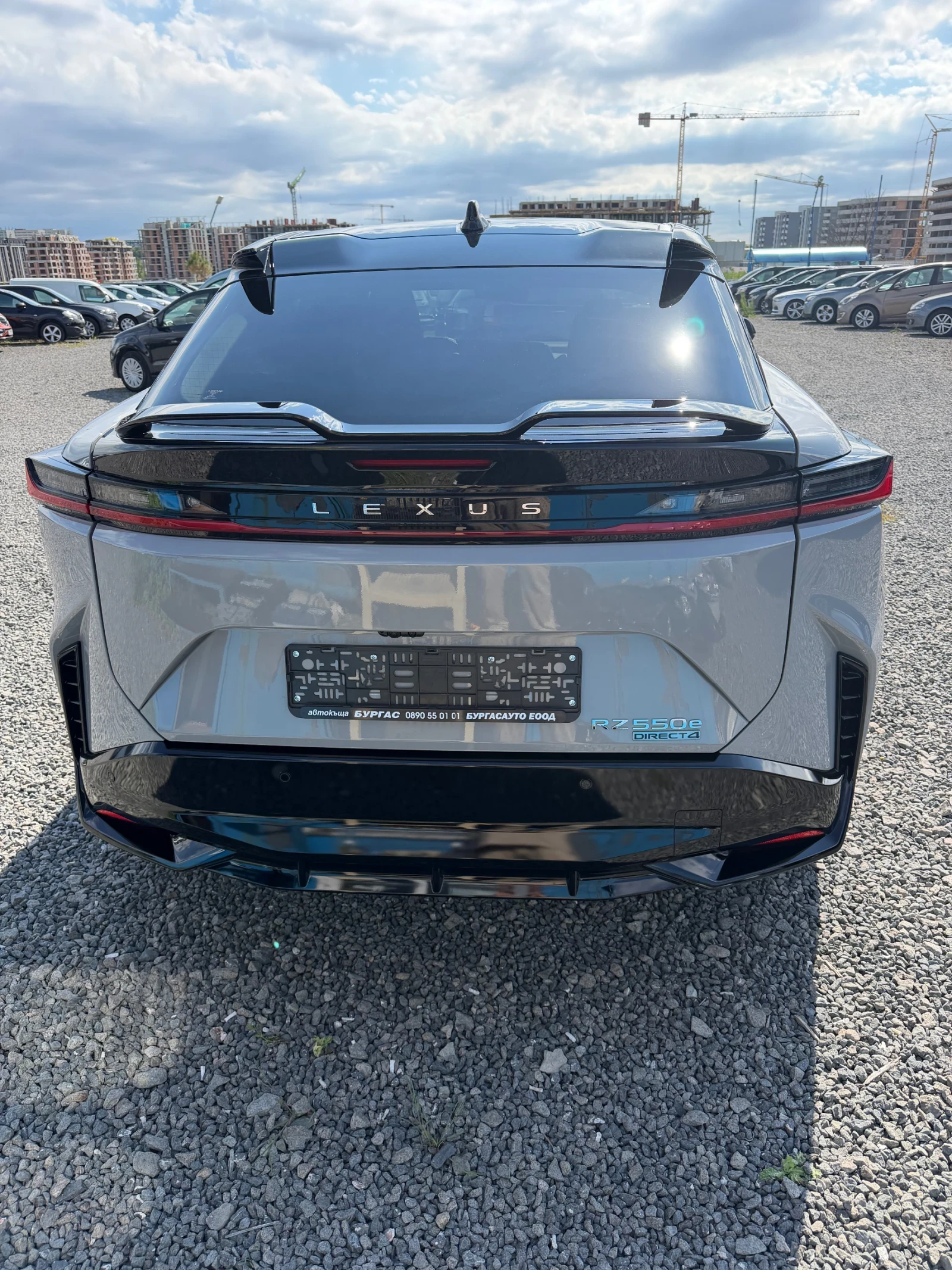 Lexus RZ Rz550e F-Sport Direkt, снимка 6 - Автомобили и джипове - 54549282