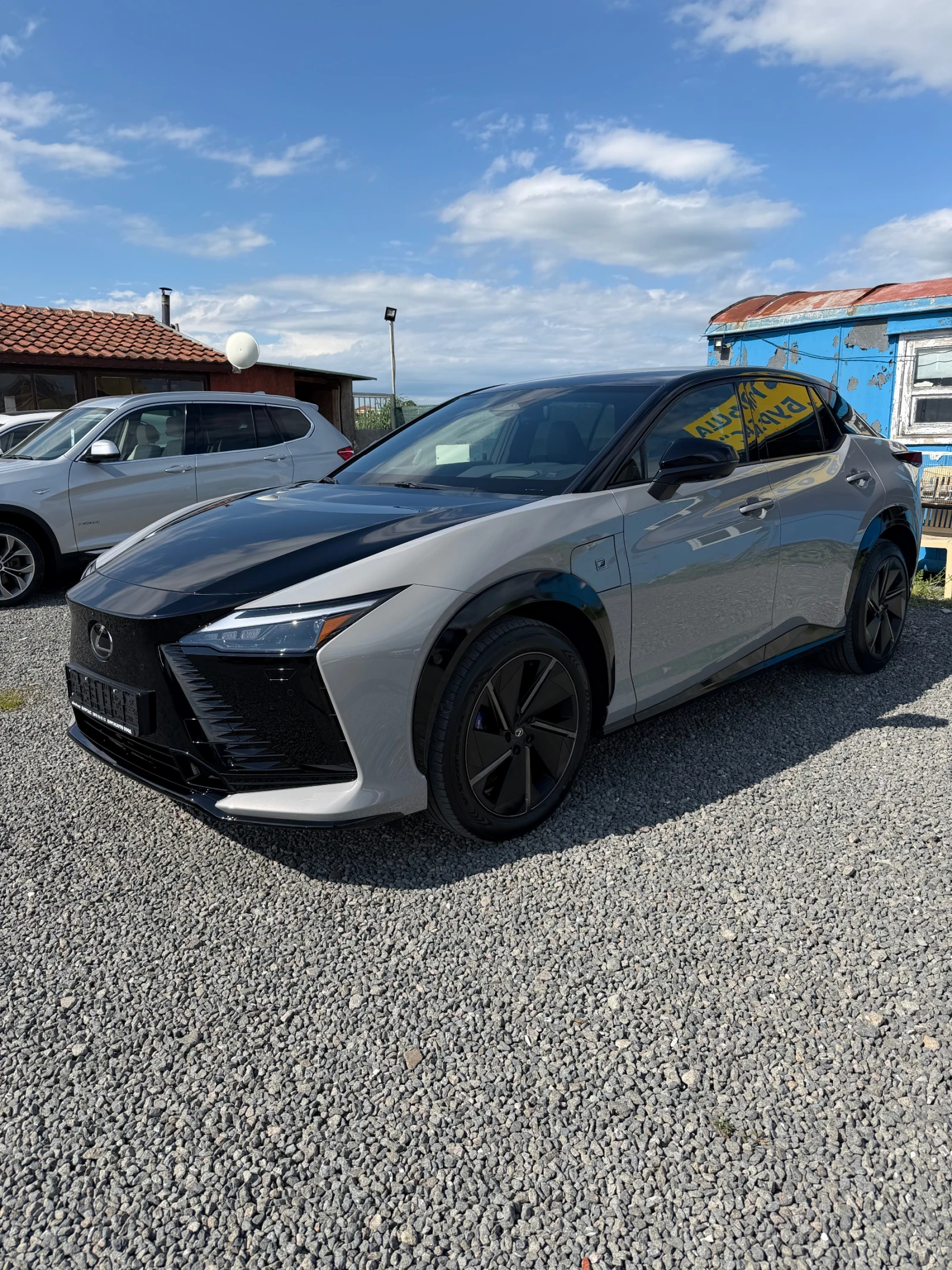 Lexus RZ Rz550e F-Sport Direkt, снимка 3 - Автомобили и джипове - 54549282