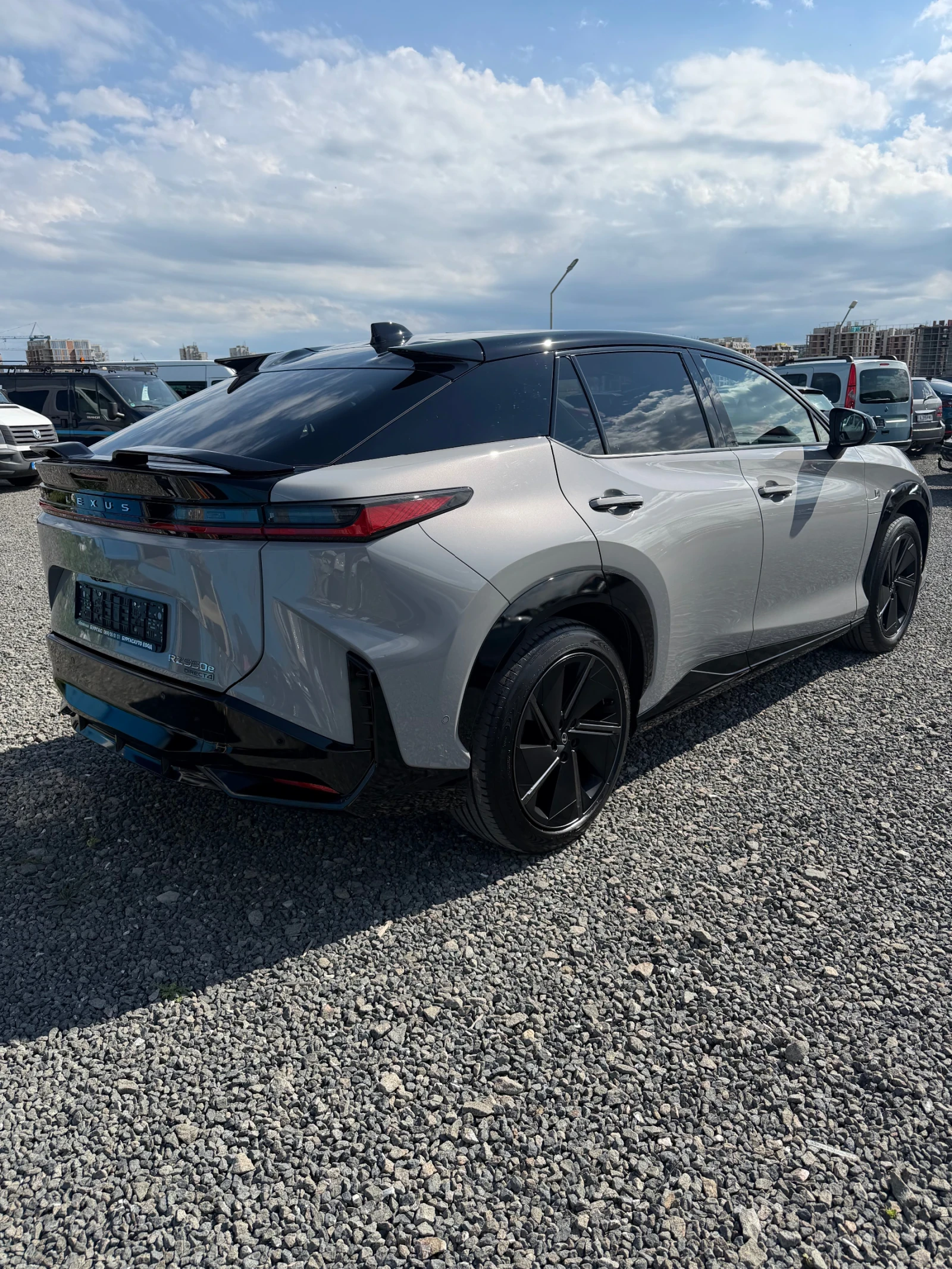 Lexus RZ Rz550e F-Sport Direkt, снимка 5 - Автомобили и джипове - 54549282