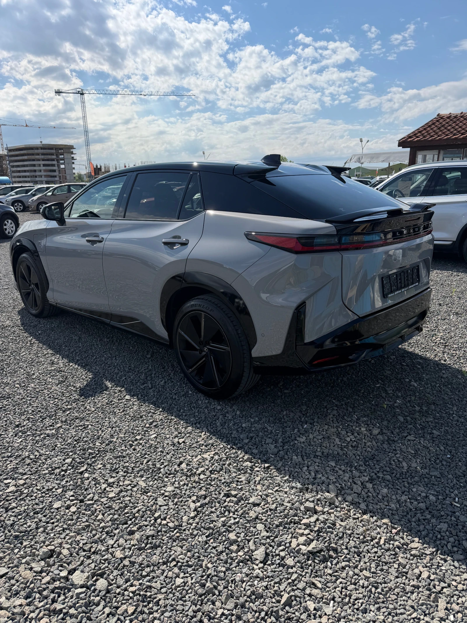 Lexus RZ Rz550e F-Sport Direkt, снимка 4 - Автомобили и джипове - 54549282