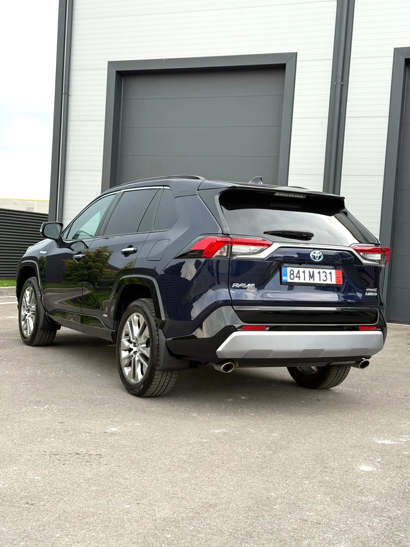 Toyota Rav4 2.5I* HYBRID* AWD* LIMITED, снимка 9 - Автомобили и джипове - 54999765