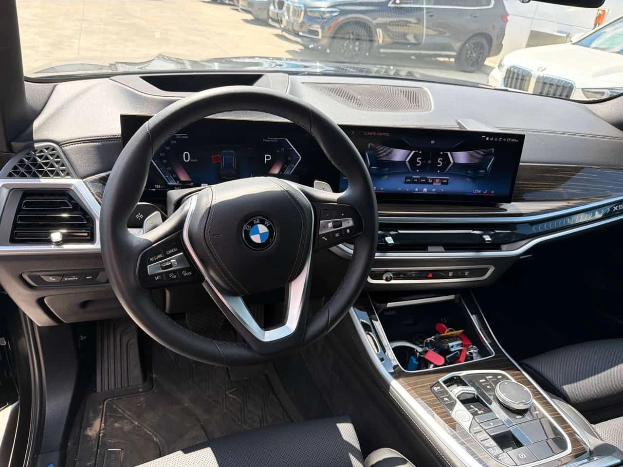 BMW X5 xDrive40i | CARFAX | АВТОКРЕДИТ БЕЗ ПЪРВОНАЧАЛНА , снимка 9 - Автомобили и джипове - 55344026