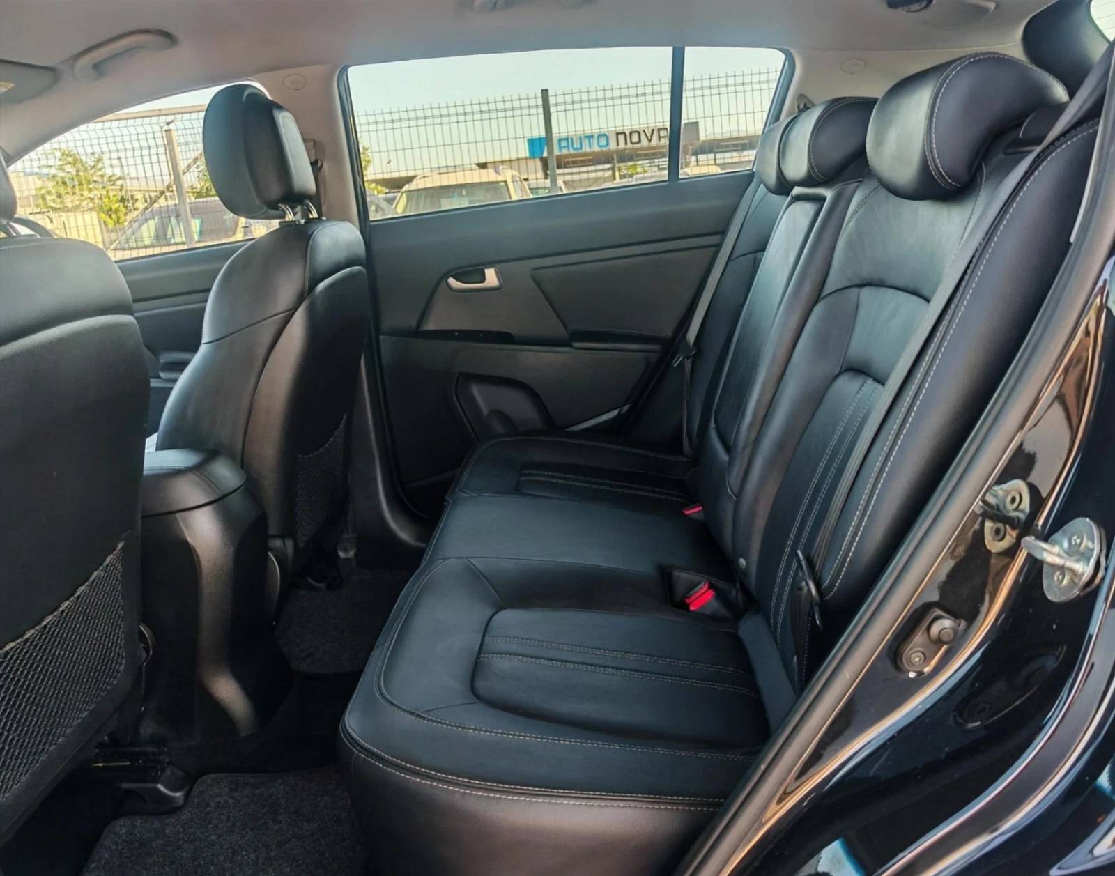 Kia Sportage 1.7 ДИЗЕЛ 116 К.С. FACELIFT! УНИКАЛНО СЪСТОЯНИЕ! , снимка 13 - Автомобили и джипове - 55480414