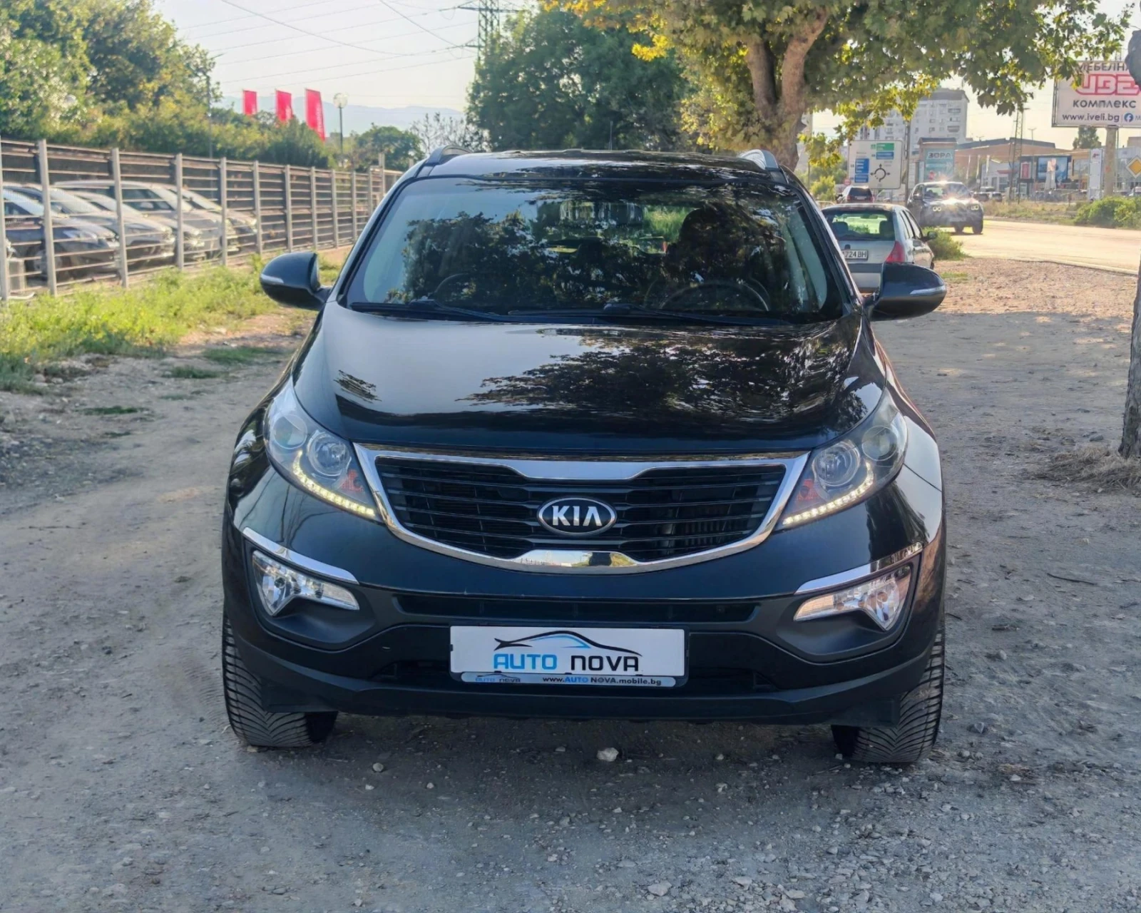 Kia Sportage 1.7 ДИЗЕЛ 116 К.С. FACELIFT! УНИКАЛНО СЪСТОЯНИЕ! , снимка 2 - Автомобили и джипове - 55480414