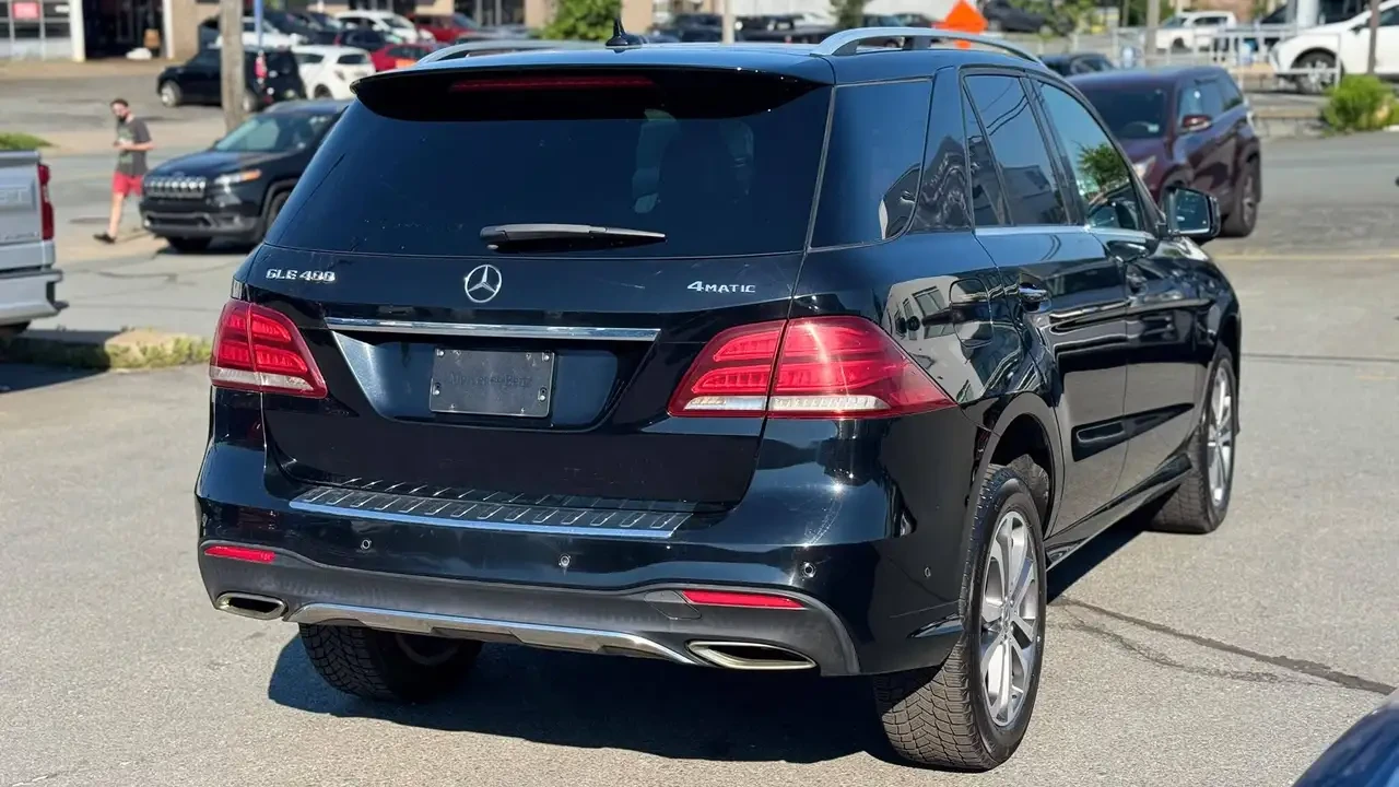 Mercedes-Benz GLE, снимка 6 - Автомобили и джипове - 56180757