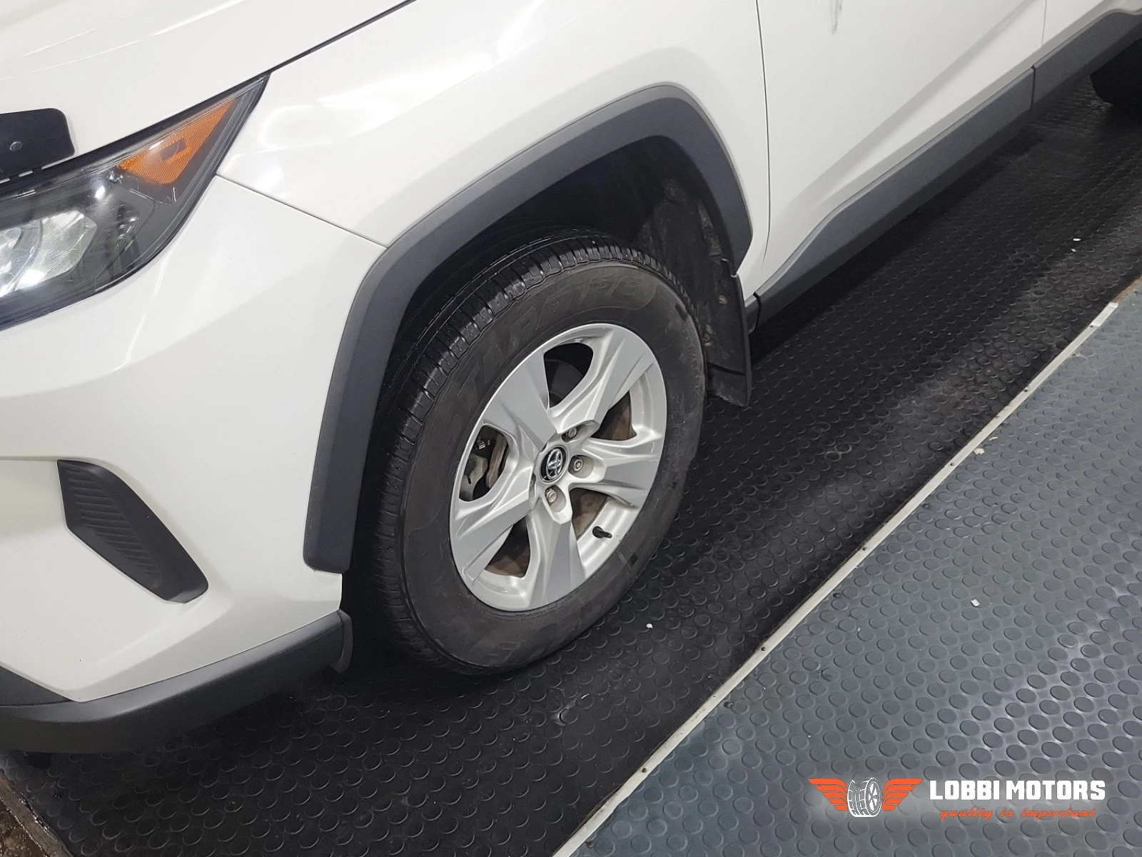 Toyota Rav4, снимка 4 - Автомобили и джипове - 56295730