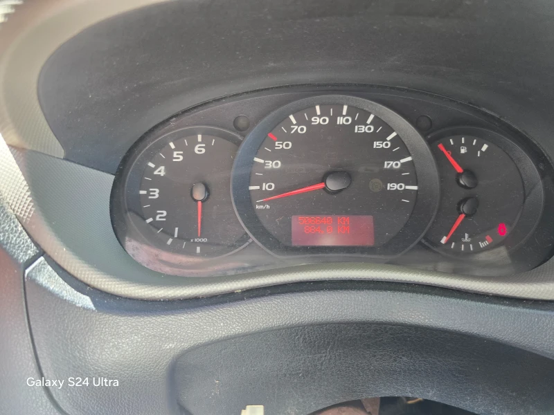 Renault Master, снимка 5 - Бусове и автобуси - 52376831