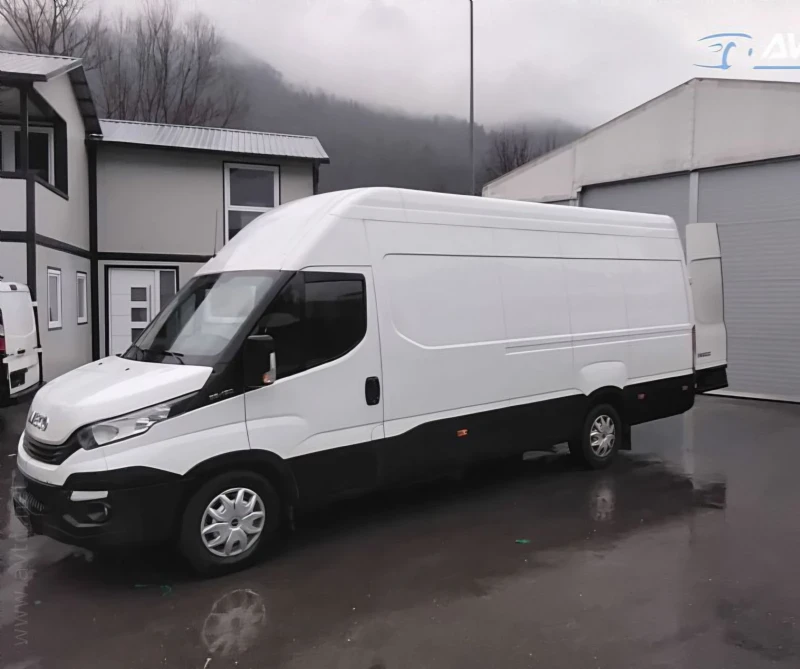 Iveco 35S18, снимка 3 - Бусове и автобуси - 53385971