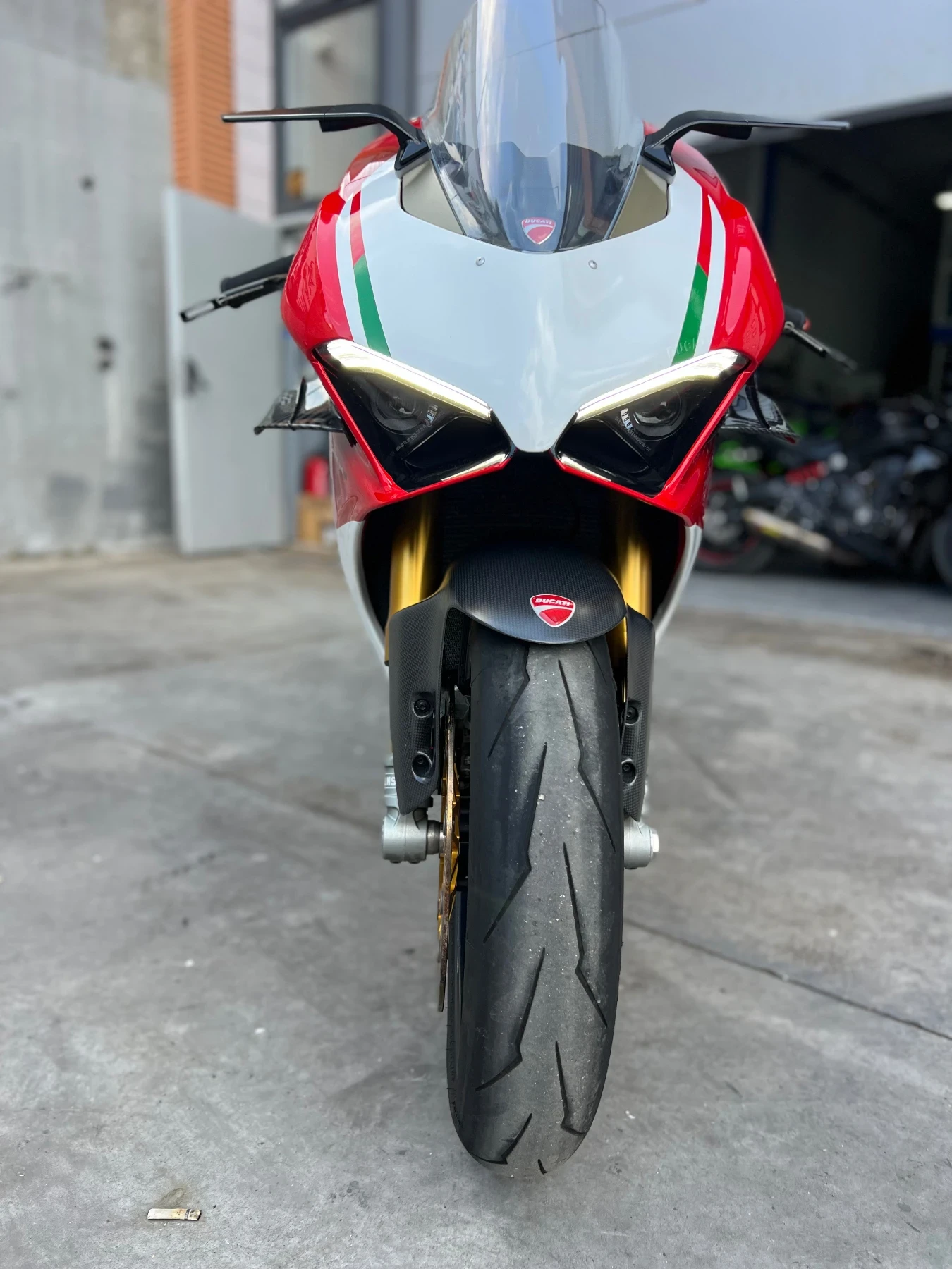 Ducati Panigale V4S Akrapovic, снимка 5 - Мотоциклети и мототехника - 54257885