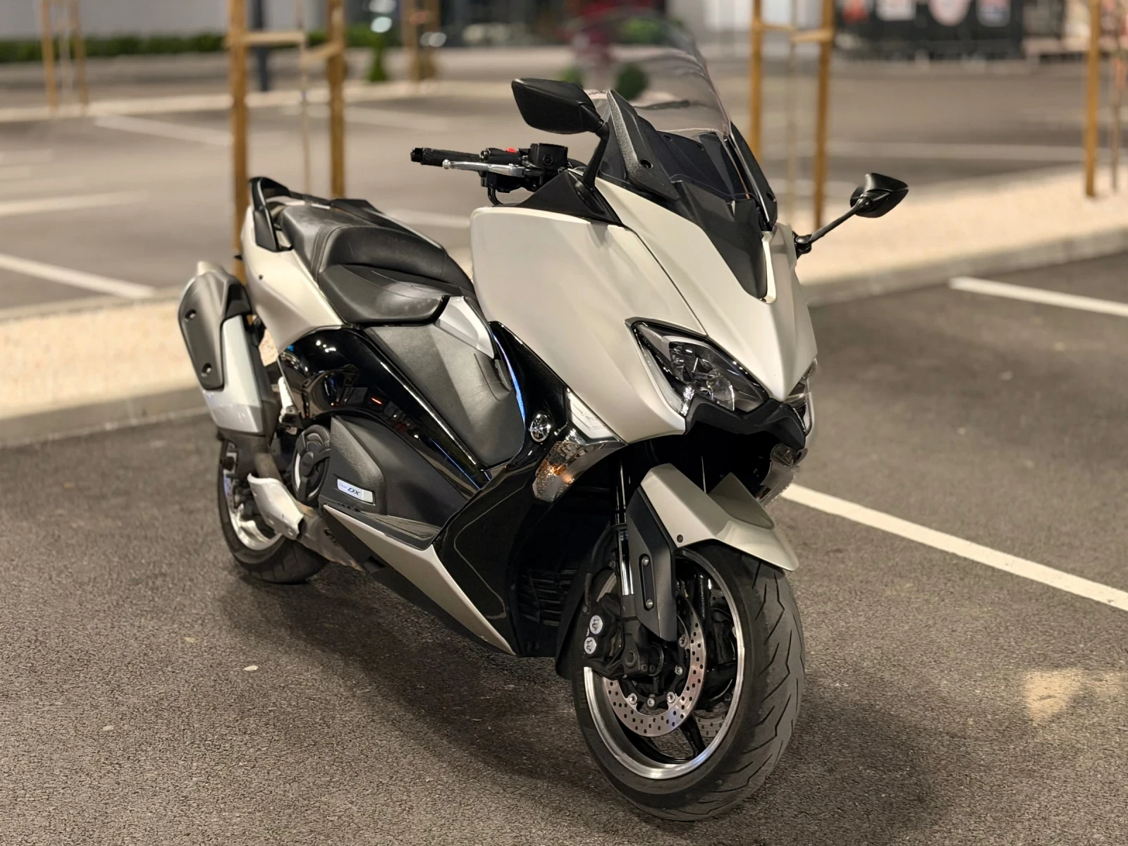 Yamaha T-max 530 DX