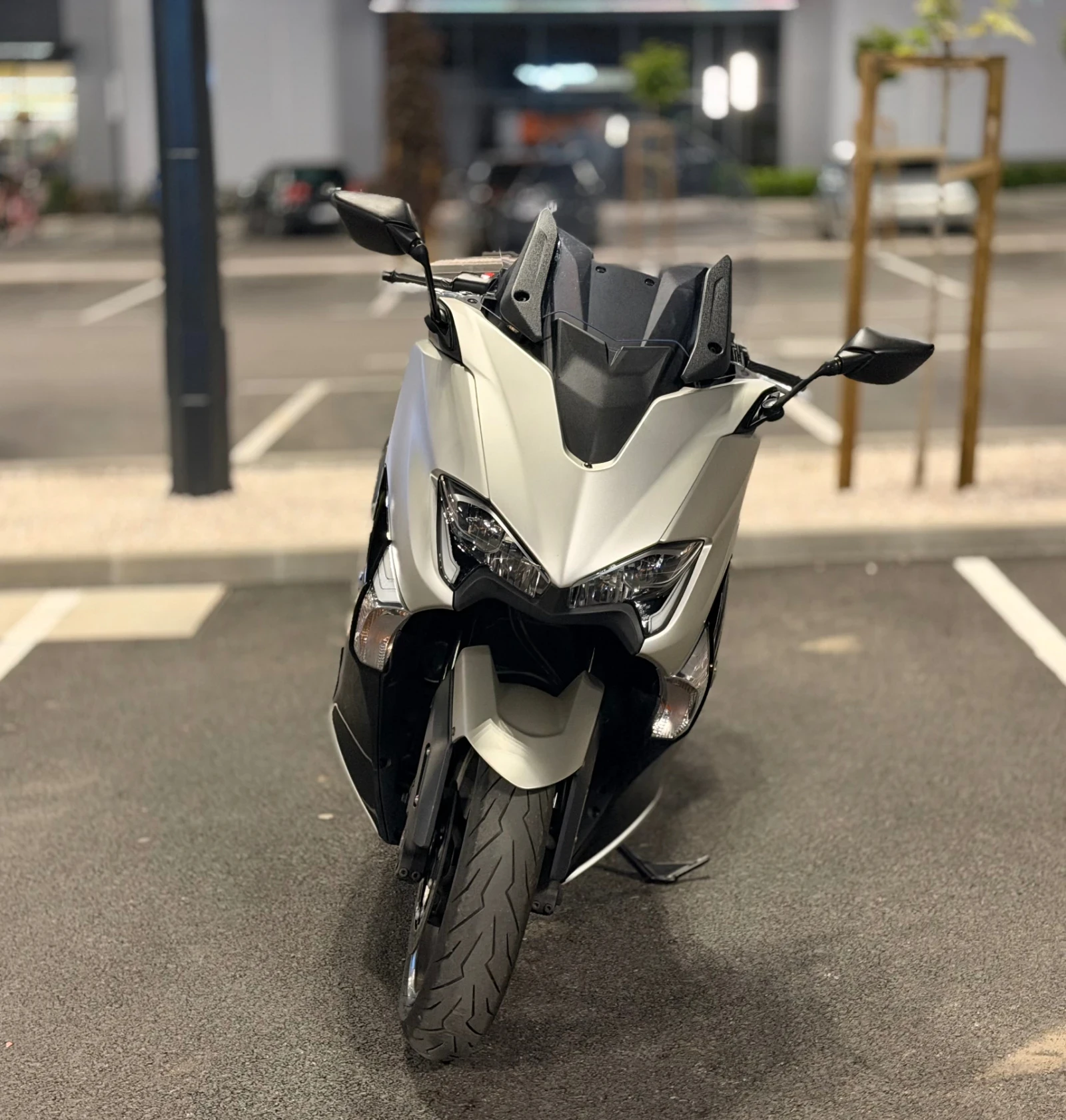 Yamaha T-max 530 DX, снимка 2 - Мотоциклети и мототехника - 54826620