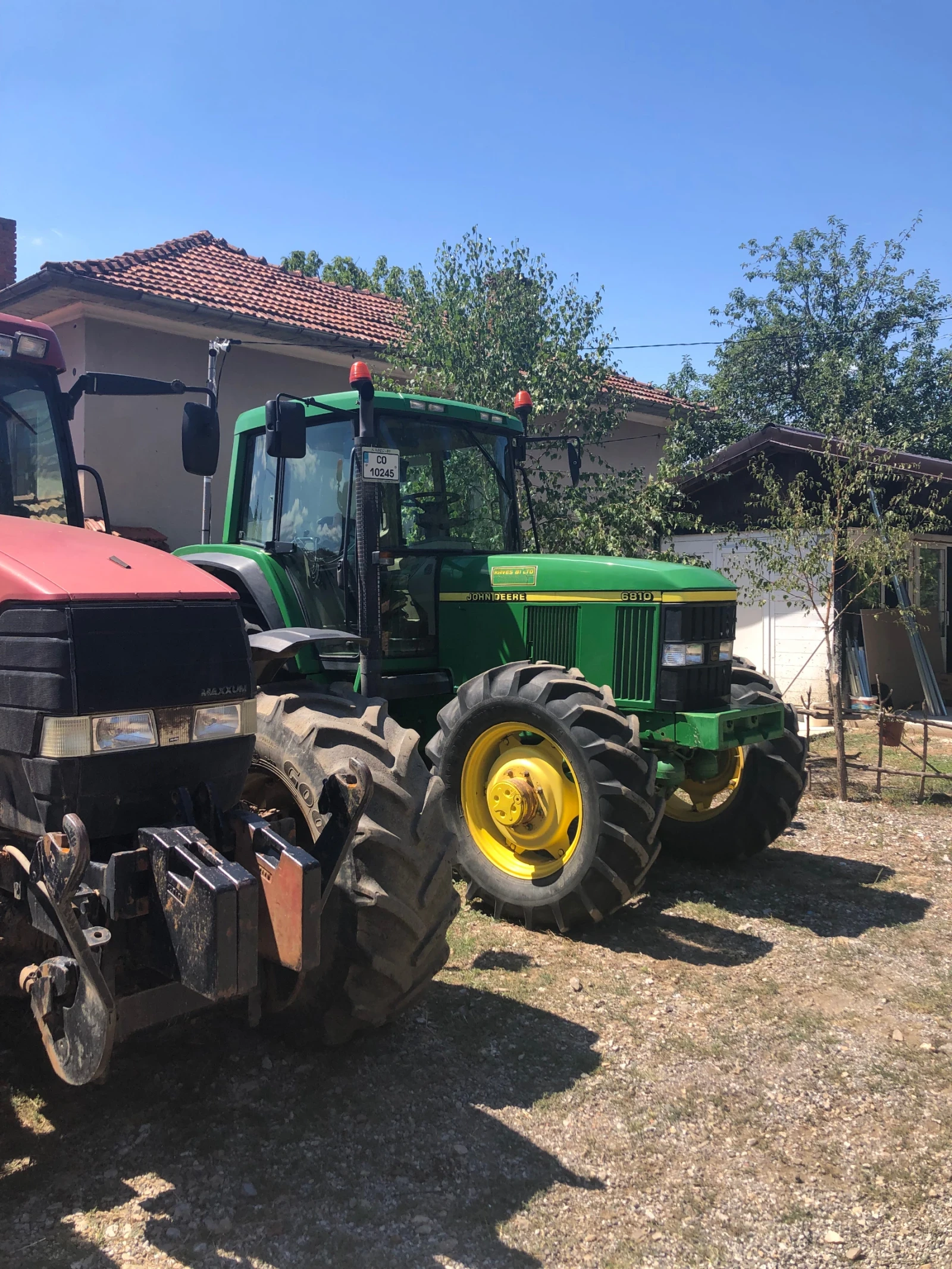 Трактор John Deere 6810 - изображение 2