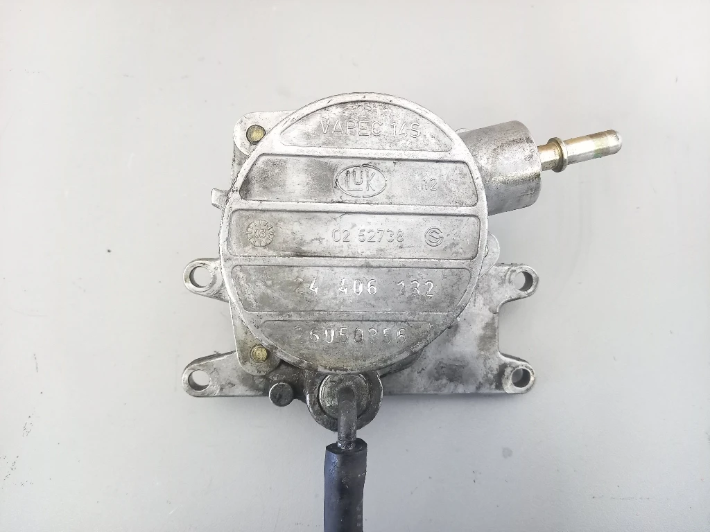 Вакуум помпа Сааб 9-5 2.2тид (Опел)