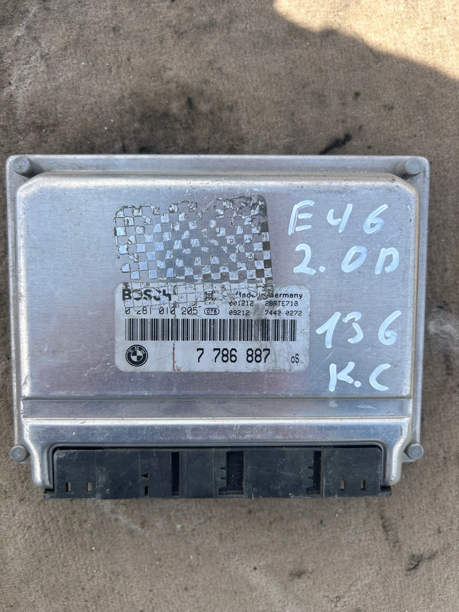 0281010205 компютър двигател BMW E46 2.0D 136кс 7786887