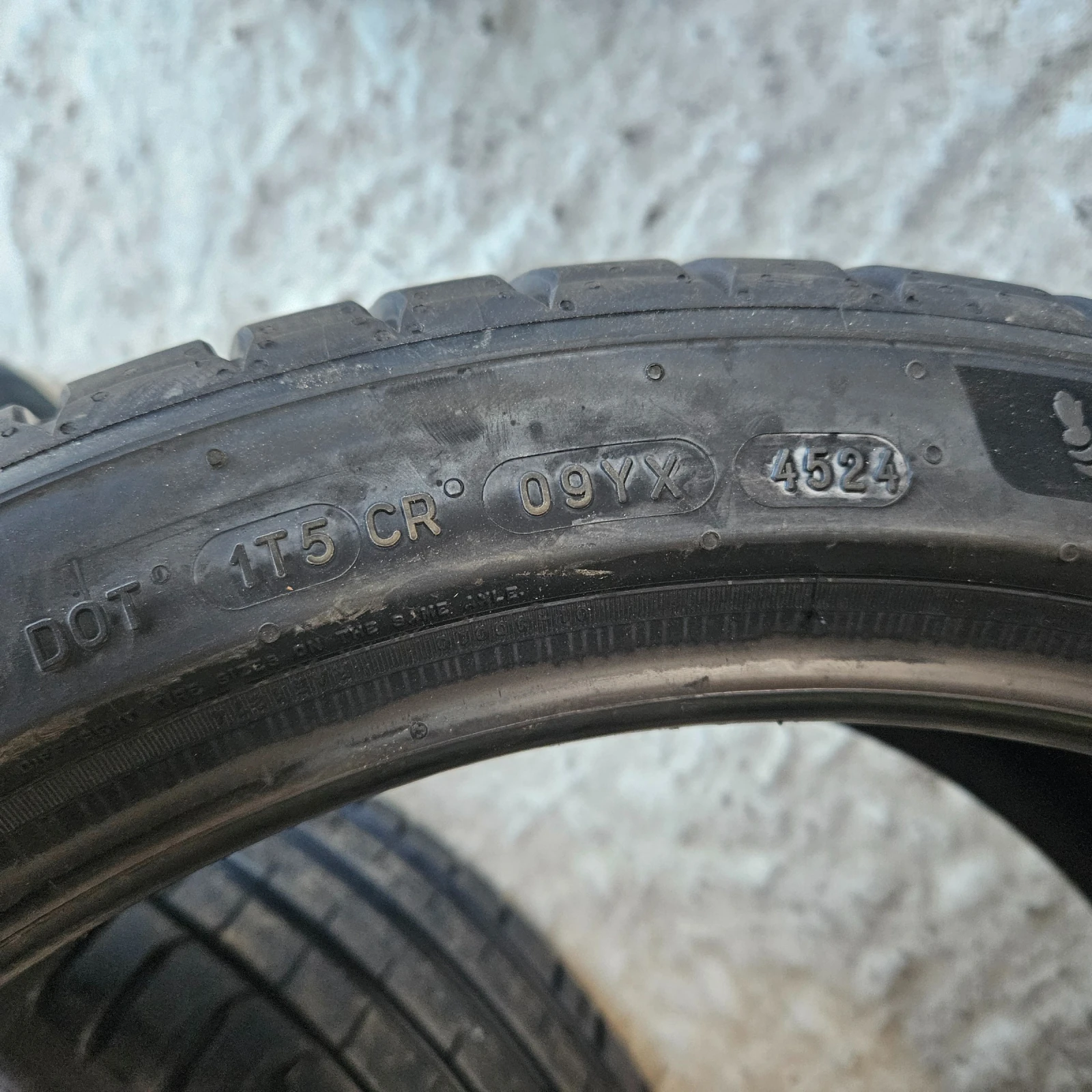 ���� 225/40R18 | Mobile.bg � ����������� 12