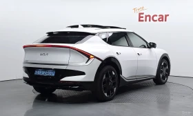Kia EV6 АВАНСОВО ПЛАЩАНE\FACELIFT\TOP CENA, снимка 2