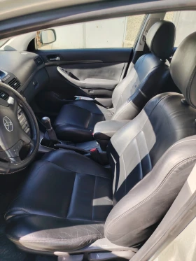 Toyota Avensis, снимка 5