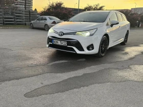 Toyota Avensis 1.8i БЕНЗИН, снимка 2