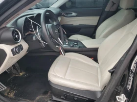 Alfa Romeo Giulia - 21900 лв. - 95307642 7